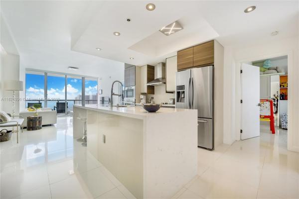 MarinaBlue, 888 Biscayne Blvd #3005, Miami, Florida 33132, image 1