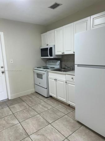 Carver Ranches, 4141 SW 20th St #3, West Park, Florida 33023, image 1