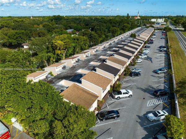 Shores Villas, NE 4 Avenue Rd #8943, Miami Shores, Florida 33138, image 1