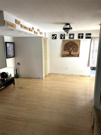 Shores Villas, 8943 NE 4th Avenue Rd, Miami Shores, Florida 33138, image 3