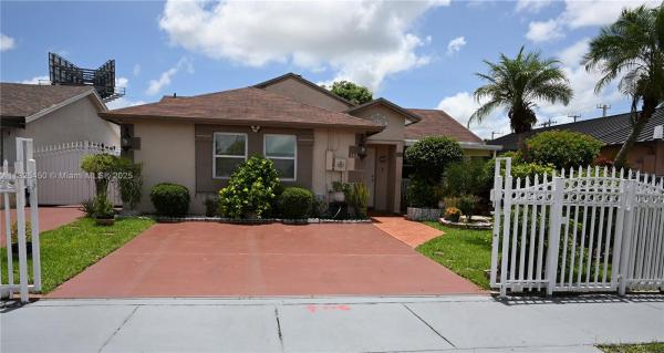 18325 SW 114th Ct, Miami, Florida 33157, image 1