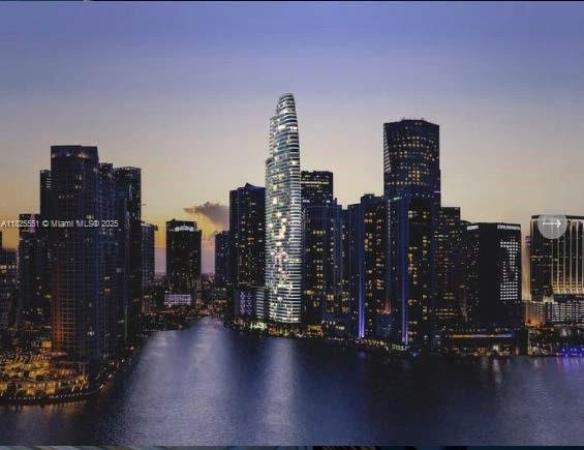 300 Biscayne Boulevard Way #2703C, Miami, Florida 33131, image 1