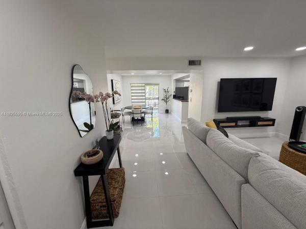 8401 SW 107th Ave #364E, Miami, Florida 33173, image 1