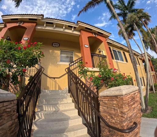 985 NE 34 Ave #203, Homestead, Florida 33033, image 1