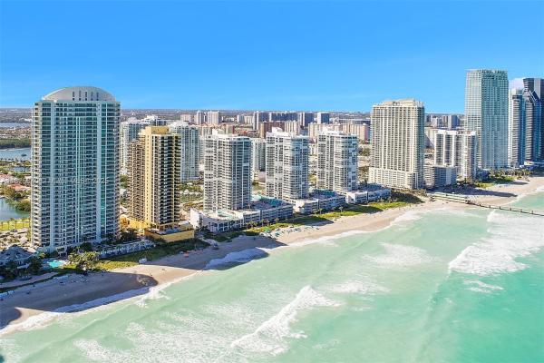 Sayan, 16275 Collins Ave #902, Sunny Isles Beach, Florida 33160, image 1