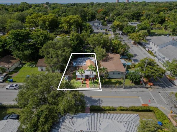 Frow Homestead, 3490 Charles Ave, Miami, Florida 33133, image 3
