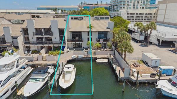 Portside Yacht Club, 39 Port Side Dr #39B, Fort Lauderdale, Florida 33316, image 2