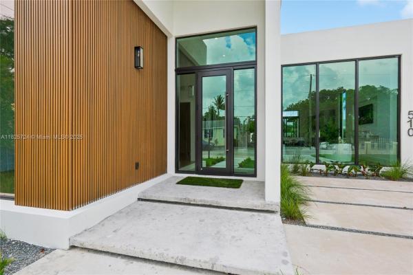 Allendale, 424 NW 43rd St #1, Miami, Florida 33127, image 1