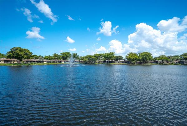 Villas At Carriage Hills Lakeside, 616 Briarwood Cir #1-44, Hollywood, Florida 33024, image 1