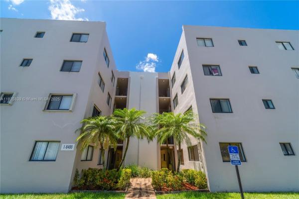 8400 SW 133 Avenue Rd 212, Unincorporated Dade County, Florida 33183, image 1