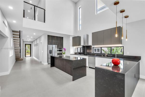 Tarpon River, 808 SW 9th St #808-A, Fort Lauderdale, Florida 33315, image 1