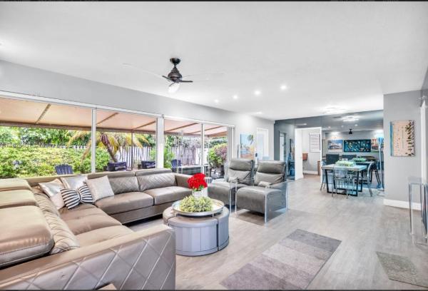 Harbour Heights, 1799 SE 25th Ave, Fort Lauderdale, Florida 33316, image 1
