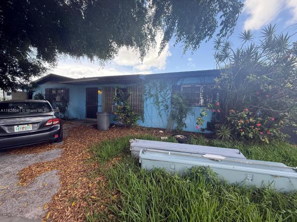 10315 SW 42nd St, Miami, Florida 33165, image 1