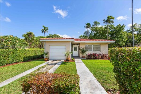 Coral Gables Country Club, 1242 Sevilla Ave, Coral Gables, Florida 33134, image 1
