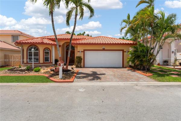 Eagle Creek At Pembroke Lakes South, 11581 SW 10th Ct, Pembroke Pines, Florida 33025, image 1