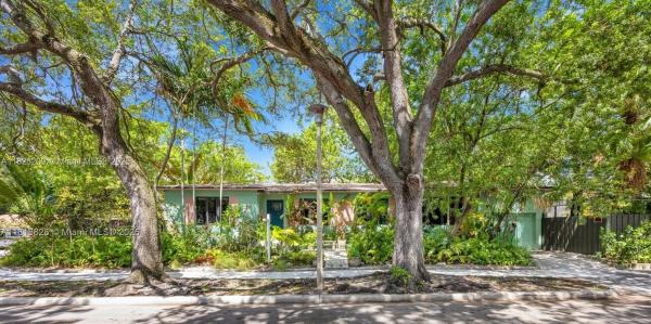 Aqua Marine, 7600 NE 7th Ave, Miami, Florida 33138, image 1