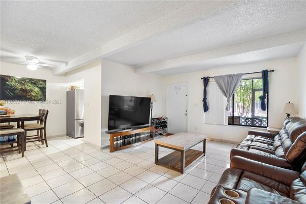 Village Townhouse Pompano Beach, 1125 S Flagler Ave #511, Pompano Beach, Florida 33060, image 1
