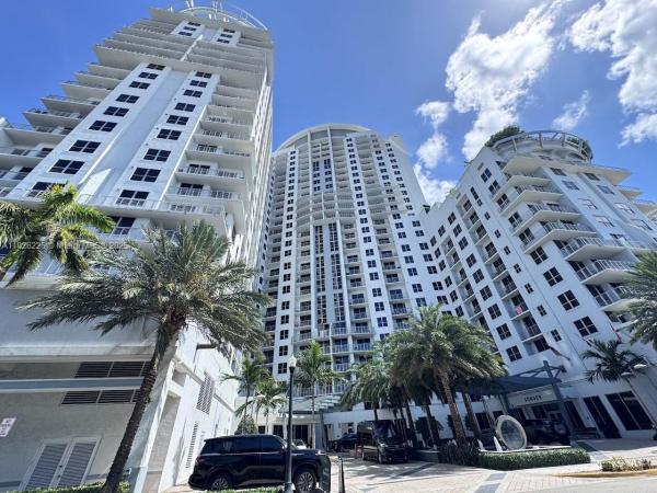 Circ Residences At Hollywood Circle, 1776 Polk St #1005, Hollywood, Florida 33020, image 1