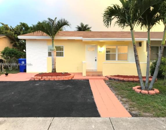 Broadview Country Club Estates, 6710 SW 18th Ct, North Lauderdale, Florida 33068, image 1