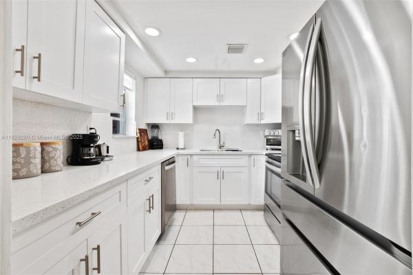14185 SW 87th St #A-109, Unincorporated Dade County, Florida 33183, image 1