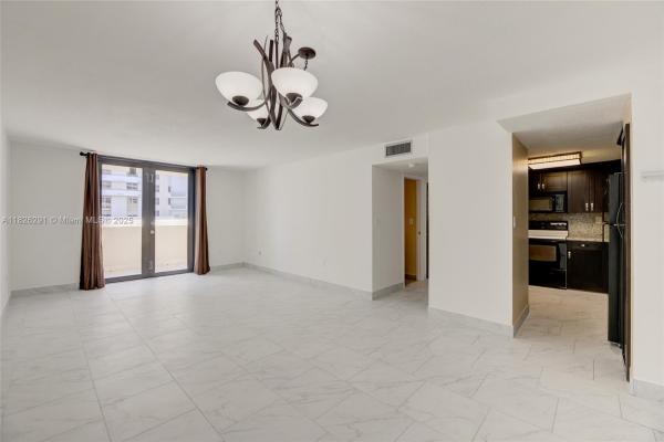 The Georgian, 1621 Collins Ave #708, Miami Beach, Florida 33139, image 1