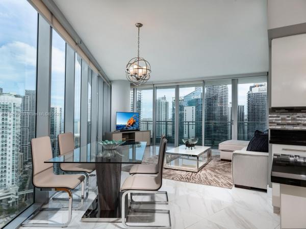 Mint At Riverfront, 92 SW 3rd St #3901, Miami, Florida 33130, image 1