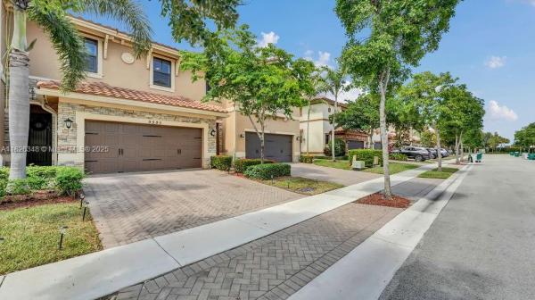 Town Parc At MiraLago, 9595 N Town Parc Cir N, Parkland, Florida 33076, image 1