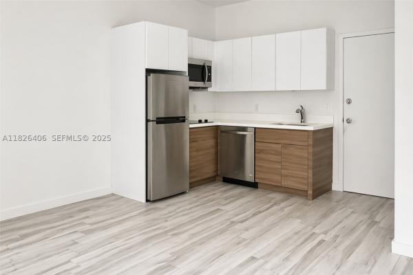 Elena, 1560 Meridian Ave #206, Miami Beach, Florida 33139, image 3