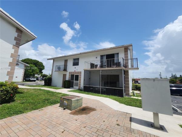 Deerfield Beach, Florida 33441, image 1