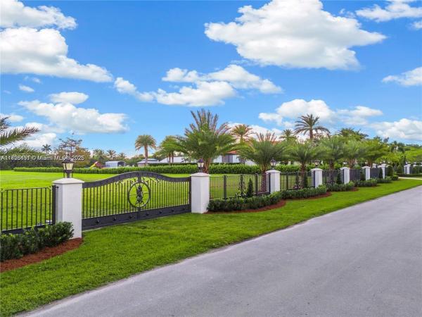 Chambers, 70 Sw Pl, Southwest Ranches, Florida 33331, image 2