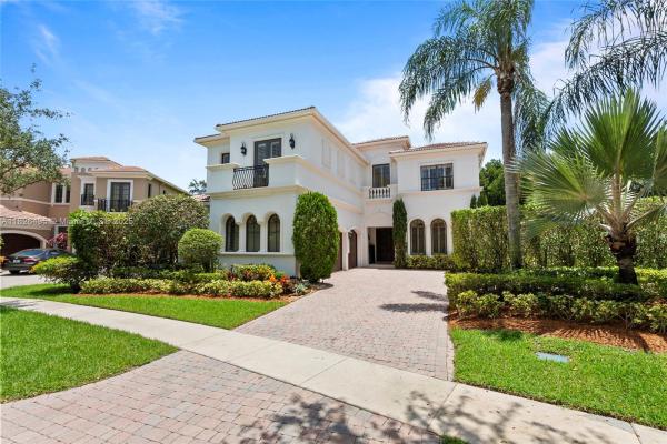 The Oaks At Boca Raton, 17866 Lake Azure Way, Boca Raton, Florida 33496, image 2