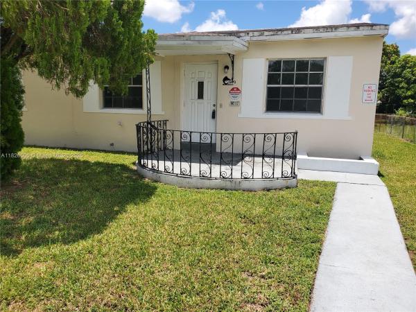 Biscayne Highlands, 1240 NE 143rd St, North Miami, Florida 33161, image 1