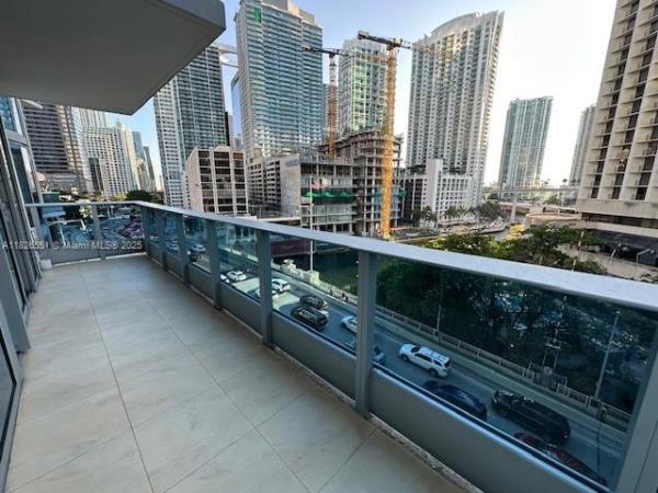 Epic Hotel & Residences, 200 Biscayne Boulevard Way #701, Miami, Florida 33131, image 1