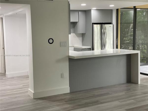671 NE 195th St #228E, Miami, Florida 33179, image 1