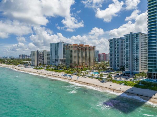 Parker Plaza Estates, 2030 S Ocean Dr #227, Hallandale Beach, Florida 33009, image 1