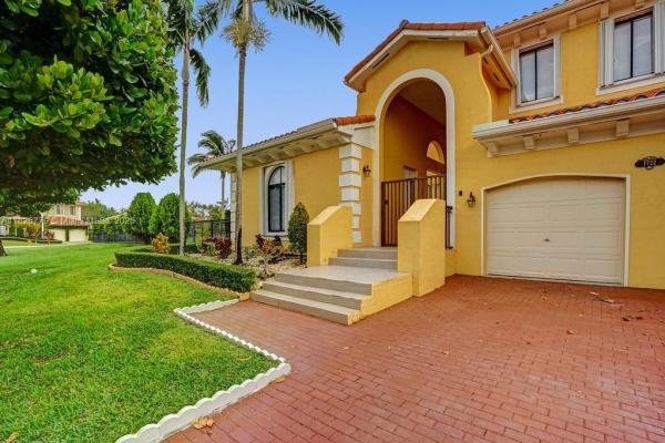 Cutler Cay, 7722 SW 188th Ter, Cutler Bay, Florida 33157, image 1