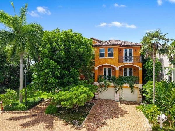 Paradise Point, 5843 Paradise Point Dr, Palmetto Bay, Florida 33157, image 1