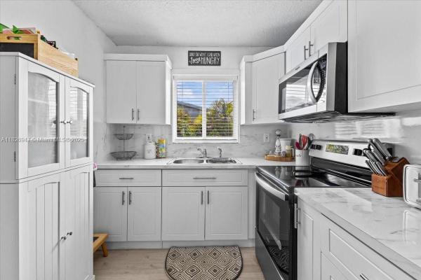 Lauderdale North Park, 7307 SW 8th St, North Lauderdale, Florida 33068, image 2