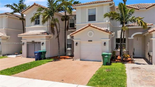 24520 SW 109th Pl, Unincorporated Dade County, Florida 33032, image 1