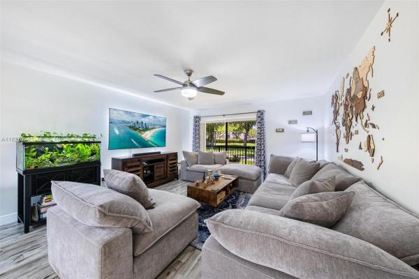 Kings Creek West, 7925 SW 86th St #903, Kendall, Florida 33143, image 3