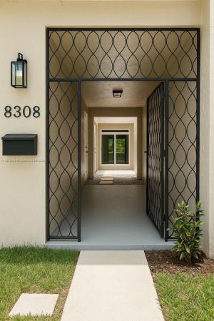 Sunset Park Town Houses, 8308 SW 103rd Ave, Kendall, Florida 33173, image 3