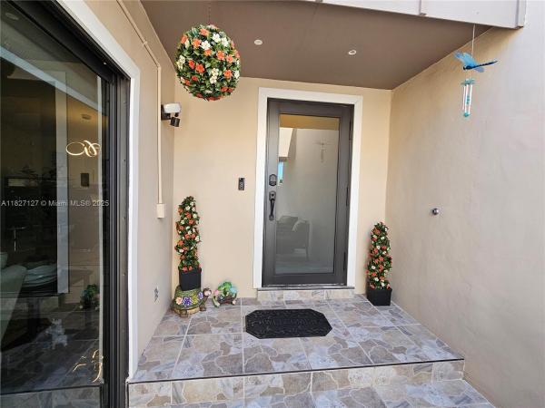 7436 SW 106th Pl, Unincorporated Dade County, Florida 33173, image 1