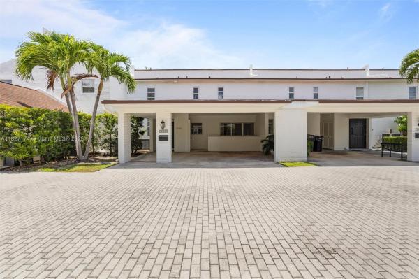 N & M Townhouse, 7508 SW 58th Ave #7508, South Miami, Florida 33143, image 1