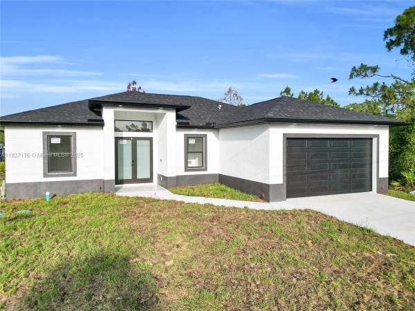 484 Redwing, Lehigh Acres, Florida 33974, image 1