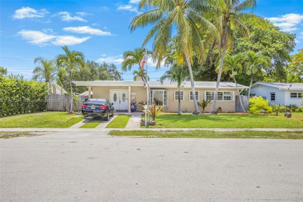 South Coral Homes, 9365 Jamaica Dr, Cutler Bay, Florida 33189, image 1