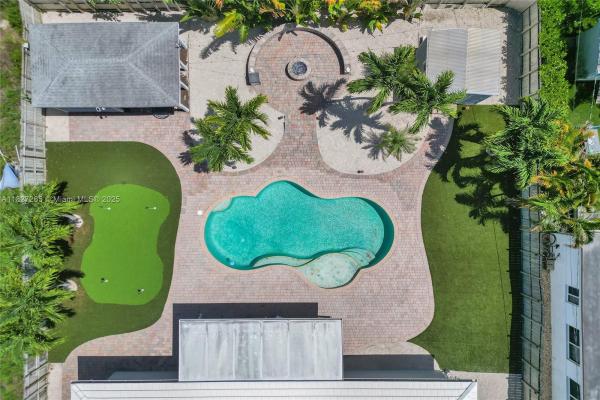 South Corals, 1555 NE 35th St, Oakland Park, Florida 33334, image 1