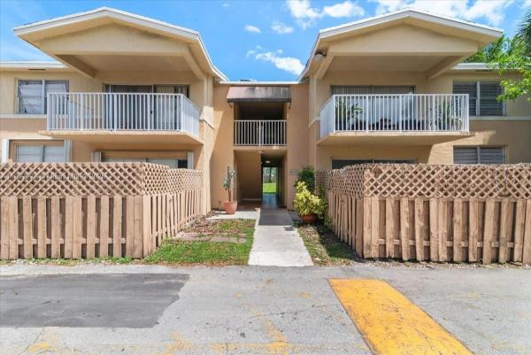 Doral Gardens, 4110 NW 79 Ave #2C, Doral, Florida 33166, image 1