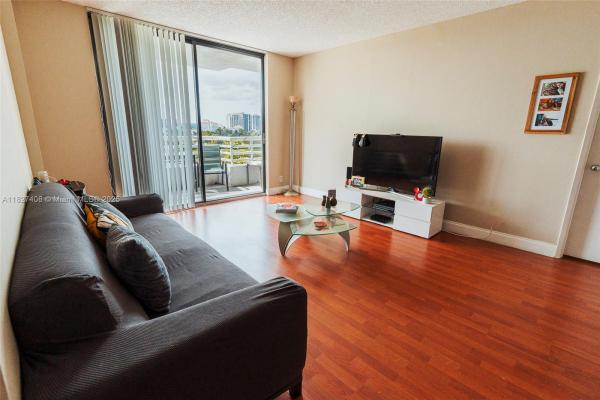 Parc Central Aventura East, 3300 NE 192nd St #701, Aventura, Florida 33180, image 3