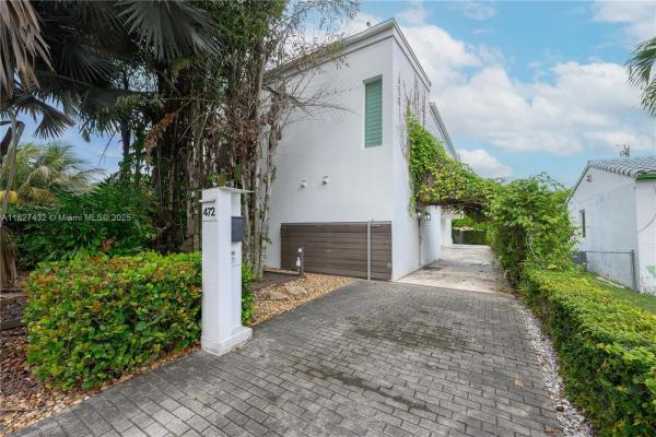 Country Club Estates, 472 Minola Dr #472, Miami Springs, Florida 33166, image 1