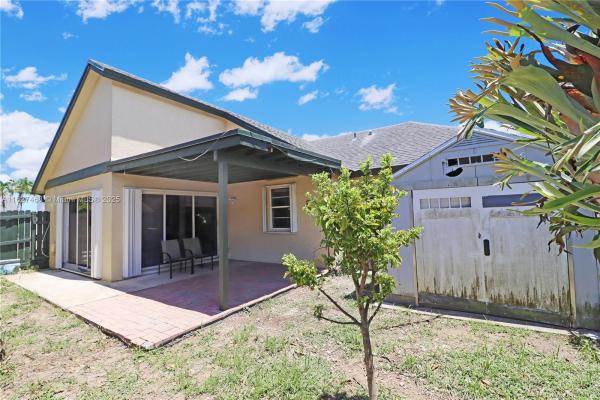 Chante Clare, 24940 SW 129th Ct, Princeton, Florida 33032, image 2